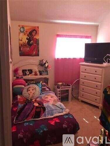 Main picture of 375 Haverhill Ln