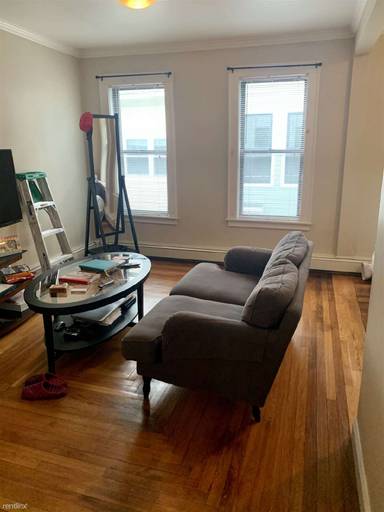 Main picture of 12 Springer St