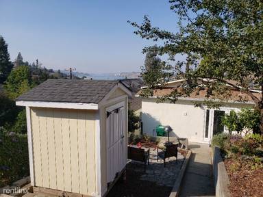 Main picture of 1429 Francis St