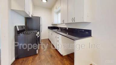 Main picture of 2075 Park Ave