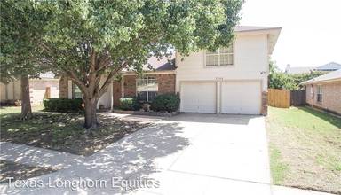 Main picture of 7205 Woodhinge Dr