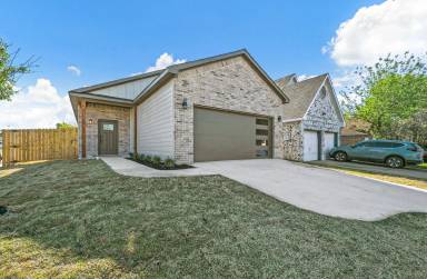 Main picture of 4207 Scarsdale Ln