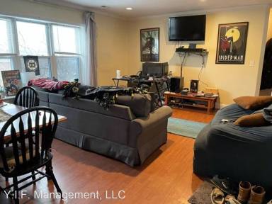 Main picture of 156 Newton St