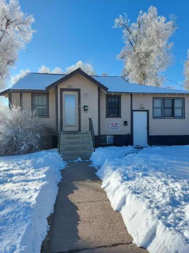 Main picture of 820 23rd St