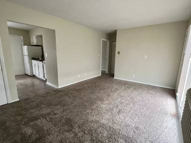Main picture of 206 W Canedy St