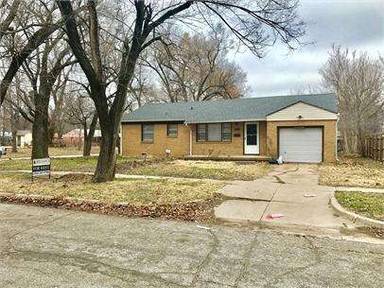 Main picture of 1104 E Luther St