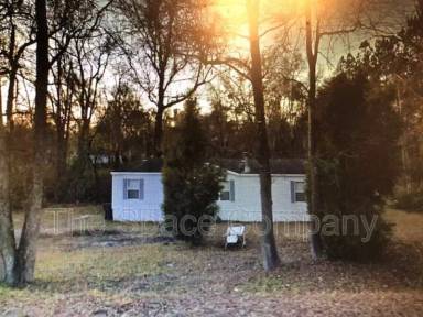 Main picture of 255 Mitton Rd