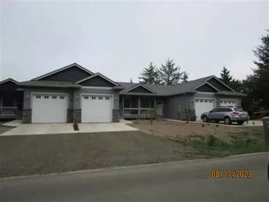 Main picture of 264 Albatross St NE