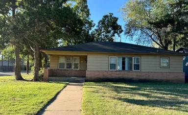 Main picture of 4001 32nd St