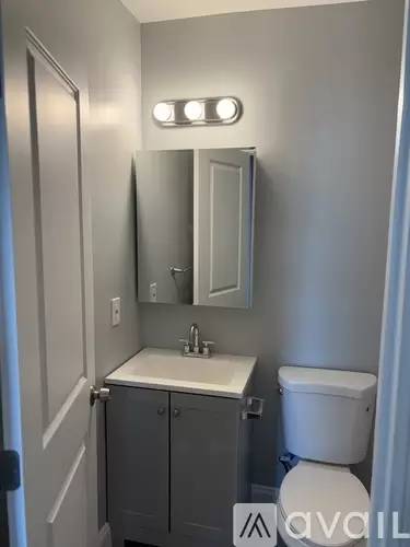 Main picture of 2021 E St NE