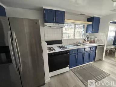 Main picture of 1114 Loma Ave