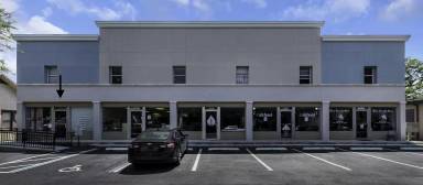 Main picture of 5848 Main St