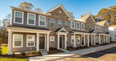 Main picture of Poplar Pointe