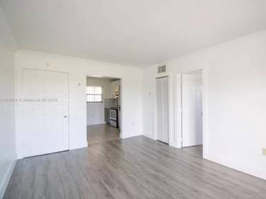 Main picture of Garden Vista Condo