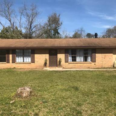 Main picture of 1393 Will Logan Rd