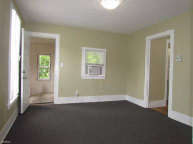 Main picture of 1253 North Ave NE