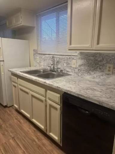 Main picture of Central Park Condominiums