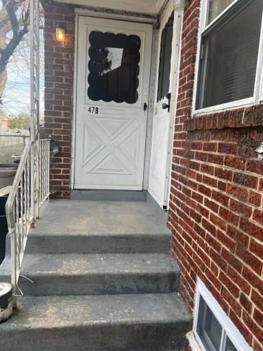 Main picture of 247 Grand Ave