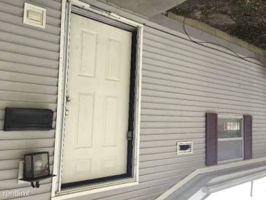 Main picture of 2126 W 15th St