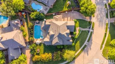 Main picture of 6705 Thorntree Dr