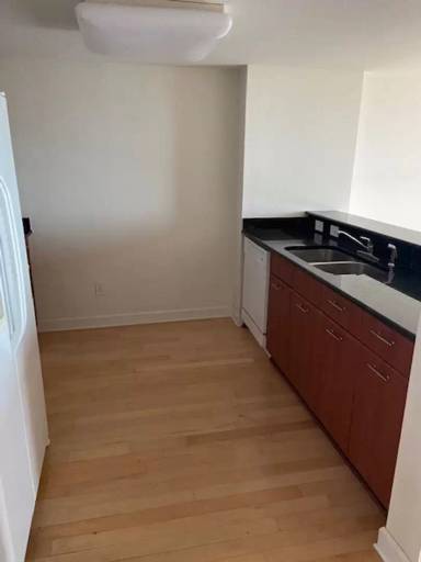 Main picture of Plaza Tower Condos