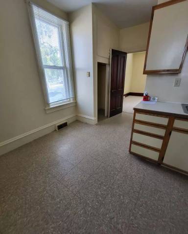 Main picture of 1107 Linden Ave