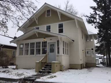 Main picture of 1001 Thomas Ave