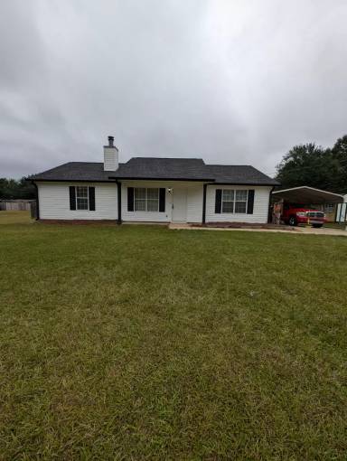 Main picture of 935 Colvin Dr