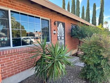 Main picture of 7450 E Calle Maicoba