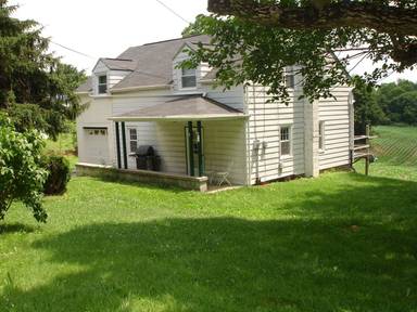 Main picture of 90 Sand Hill Rd