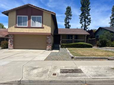 Main picture of 720 Navajo Way