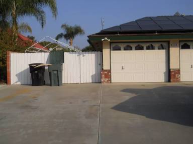 Main picture of 2640 Appletree Ln