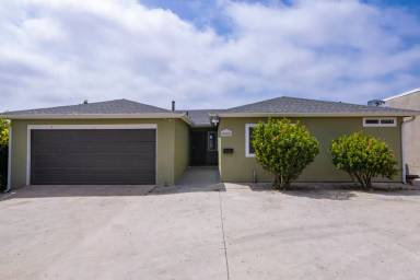 Main picture of 5448 Encina Dr