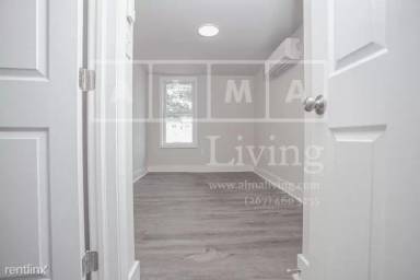 Main picture of 2940 D St