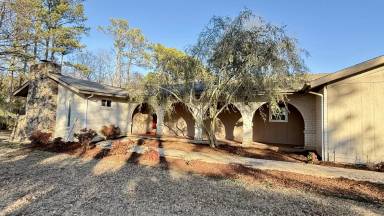 Main picture of 6217 Wall Triana Hwy