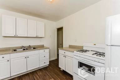 Main picture of 1982 Rockledge Rd NE