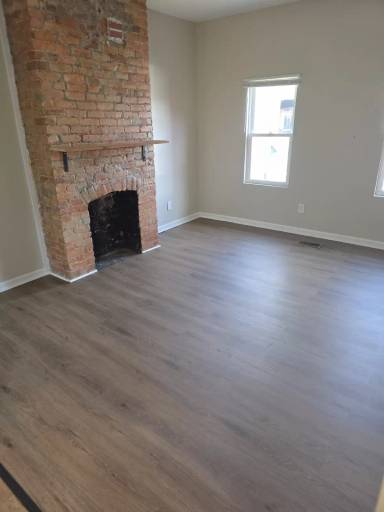 Main picture of 771 Parsons Ave
