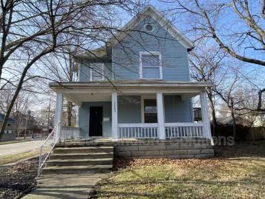 Main picture of 2400 N 10th St