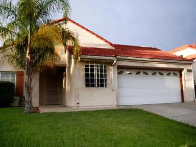 Main picture of 25231 Bristol Ave