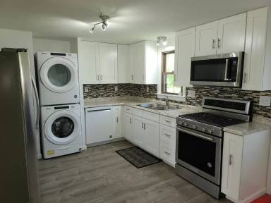 Main picture of 9381 Briar Dr