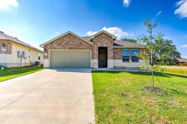 Main picture of 4003 Arafel Ln