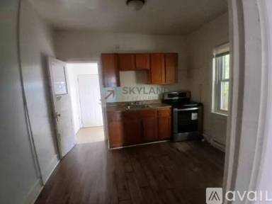 Main picture of 2522 W Somerset St