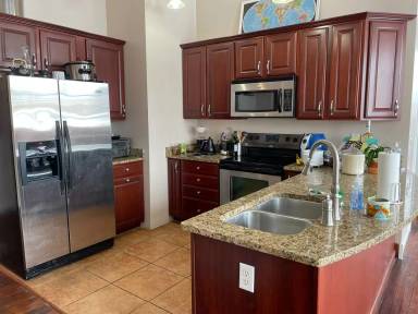 Main picture of 305 S Lincoln St