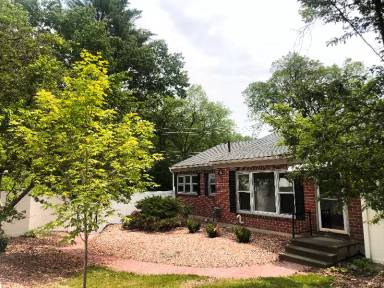 Main picture of 10 Oyster River Rd