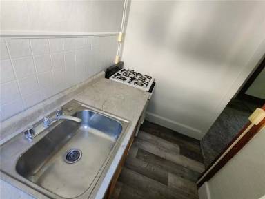 Main picture of 17 E Mechanic St