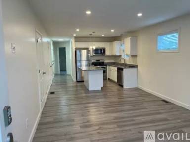 Main picture of 430 Ward Dr