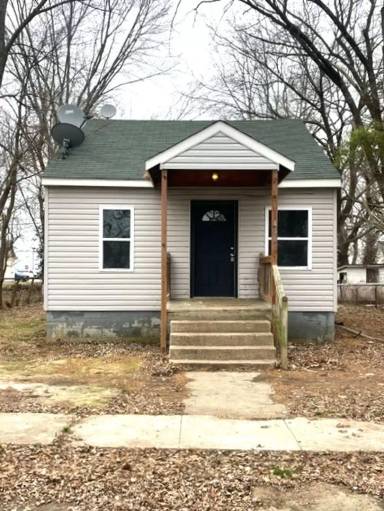 Main picture of 406 S 3rd St