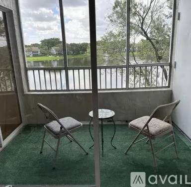 Main picture of 2820 N Oakland Forest Dr