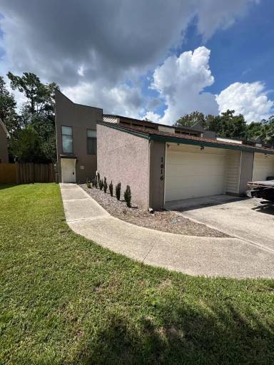 Main picture of 1616 Mardis Pl W