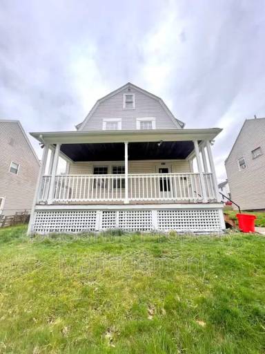 Main picture of 1611 Boundary St